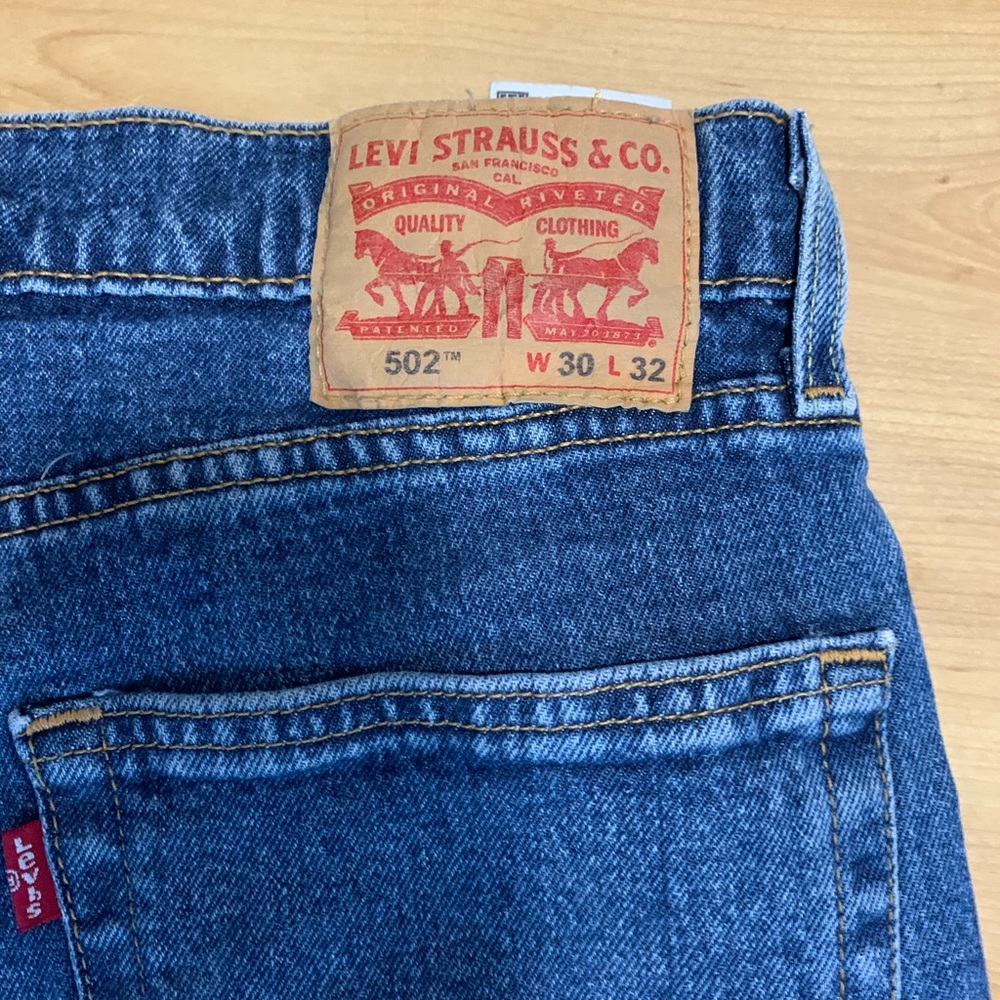 Blue Levi Jeans 502 30x32